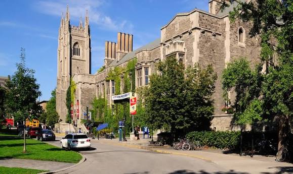 anno-scolastico-braemer-college-toronto-0 anno-scolastico-braemer-college-toronto-0