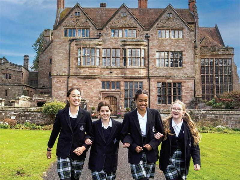 study-abroad-uk-6