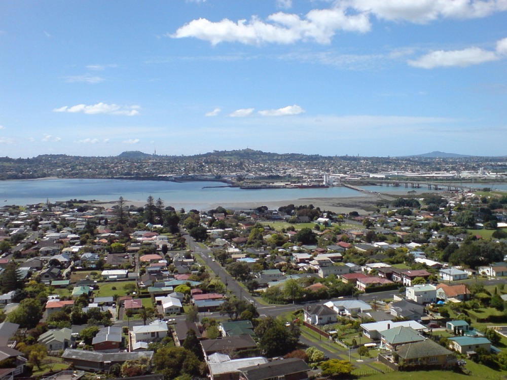 View_Over_Southern_Auckland,_A_Fine_Day